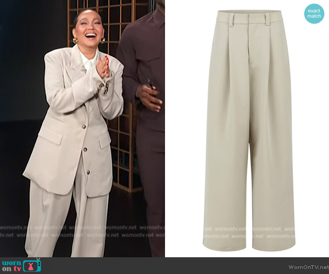 LA Voute Monsieur Pants: worn by Adrienne Houghton on E! News