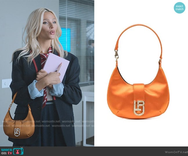 Les Petits Joueurs Cindy crystal-logo shoulder bag worn by Isadora Artinan (Valentina Zenere) on Elite