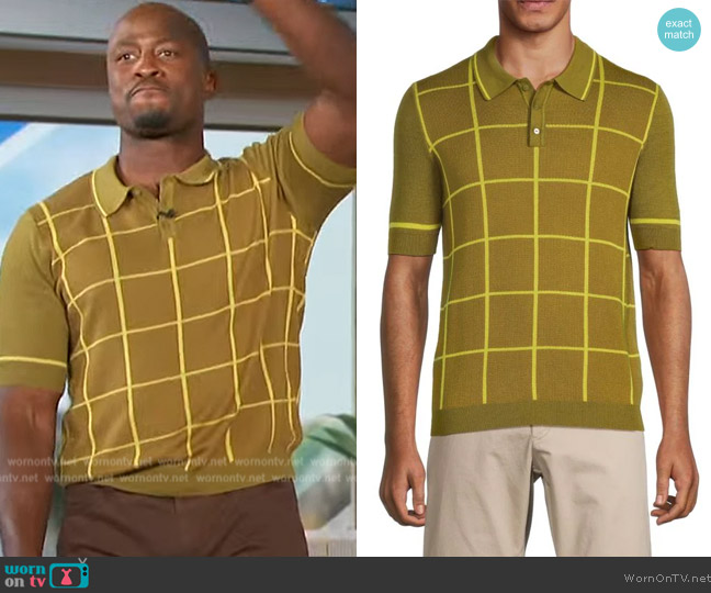 Max 'N Chester Checked Sweater Polo worn by Akbar Gbajabiamila on The Talk