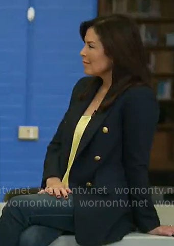 Meg Oliver's navy blazer on CBS Mornings