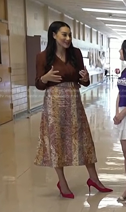 Morgan’s paisley belted skirt on NBC News Daily