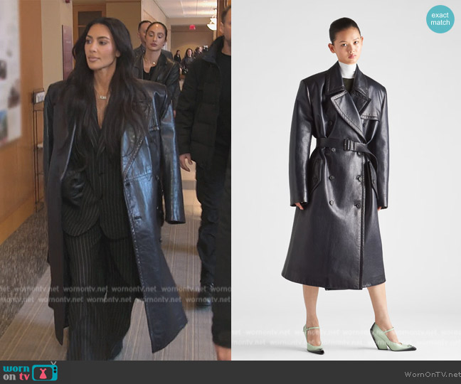 WornOnTV: Kim’s black leather coat on The Kardashians | Kim Kardashian ...