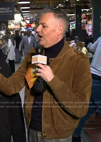 Ross Mathews’ brown suede jacket on The Drew Barrymore Show