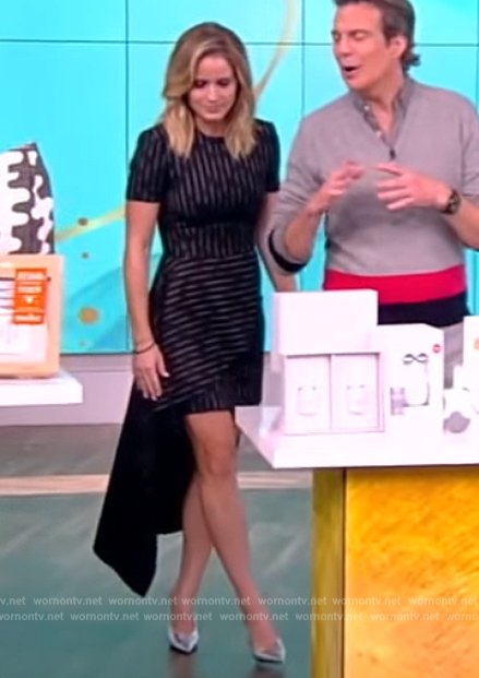 Sara’s black asymmetric pinstripe dress on The View