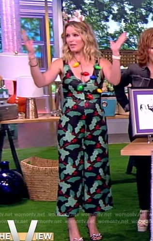 Sara's Christmas print jumpsuit on The View