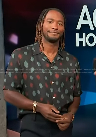 Scott’s black brushstroke print shirt on Access Hollywood