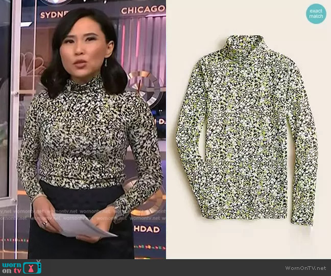 WornOnTV: Vicky’s floral long sleeve top on NBC News Daily | Vicky ...