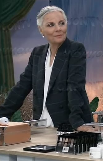 Tracy’s grey checked blazer on General Hospital