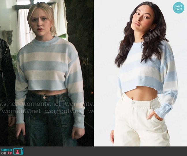 Urban Planet Striped Cropped Crewneck Sweater worn by Lexy Cross (Alyvia Alyn  Lind) on Chucky