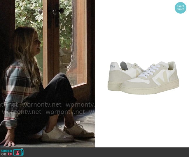 Veja V-10 Sneakers in B-Mesh White/Natural/Pierre worn by Bradley Jackson (Reese Witherspoon) on The Morning Show