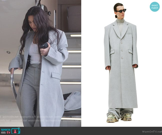 Vetements Oversized Cotton Coat worn by Kim Kardashian (Kim Kardashian) on The Kardashians