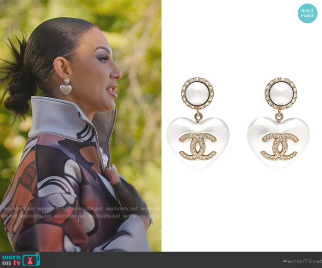 Chanel Heart Faux Pearl Gold Crystal Evening Dangle Drop Earrings worn by Amanza Smith on Selling Sunset