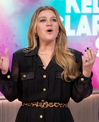 Kelly's black shirtdress on The Kelly Clarkson Show