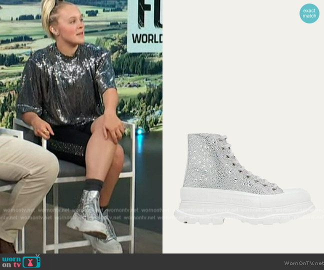 Jojo Siwa’s embellished sneakers on Access Hollywood
