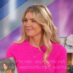 Amanda’s pink sweater and pleated skirt on The Talk