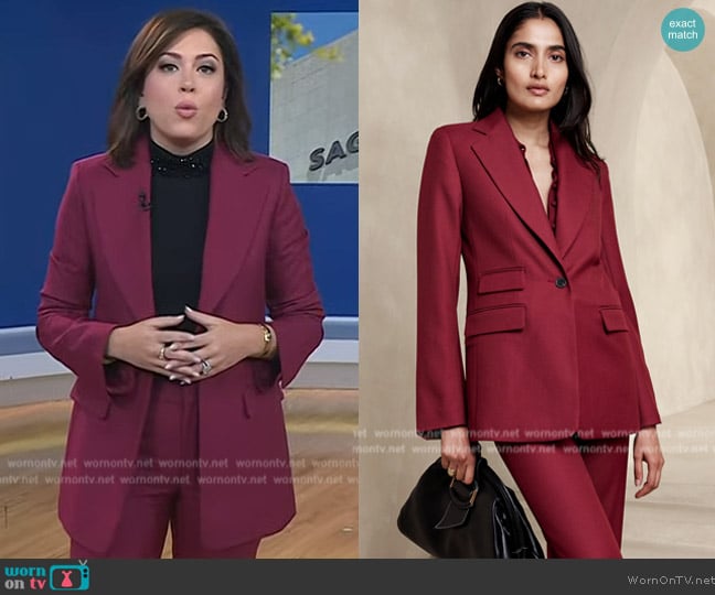 Banana Republic Lido Blazer worn by Chloe Melas on Today