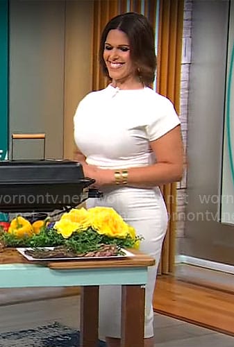 Dana Jacobson's white short sleeve fitted dress on CBS Mornings