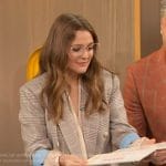 Drew’s gray plaid suit on The Drew Barrymore Show