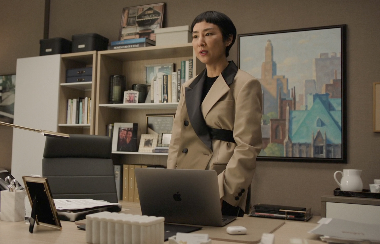 Sacai's Trench-Inspired Blazer Featured by Stella on The