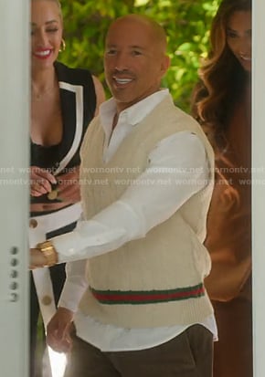 Jason's white cable knit vest on Selling Sunset
