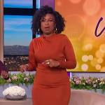 Jennifer’s brown ruched dress on The Jennifer Hudson Show