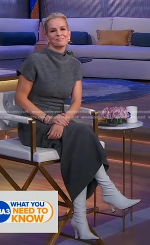 Jennifer’s white over the knee boots on Good Morning America