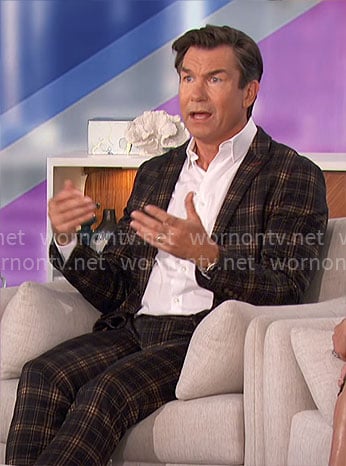 Jerry's plaid suit on The Talk