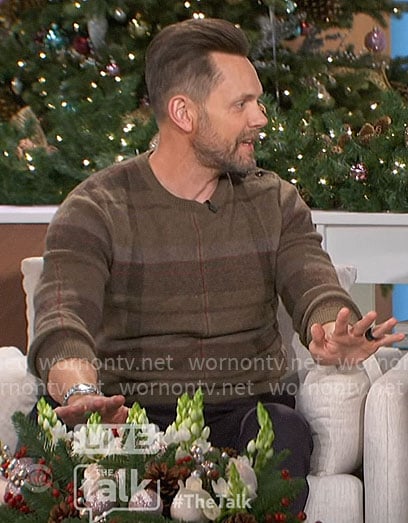 Joel McHale’s brown plaid sweater on The Talk