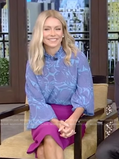 Kelly’s blue floral print blouse on Live with Kelly and Mark