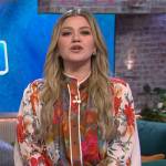 Kelly’s floral print blouse on The Kelly Clarkson Show