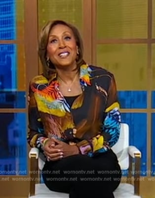 Robin’s floral print blouse on Good Morning America