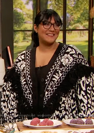 Sohla El-Waylly's floral fringe cardigan on The Drew Barrymore Show