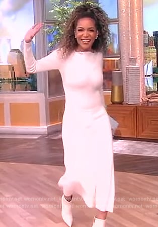 Sunny's white sweater dress on The View