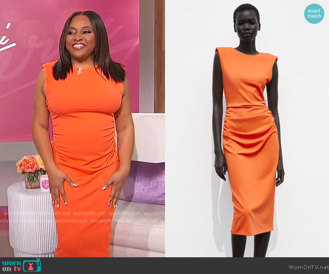 WornOnTV: Sherri’s orange ruched front dress on Sherri | Sherri ...