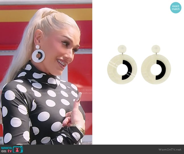 8 Other Reasons Fame Hoops worn by Gwen Stefani on The Voice