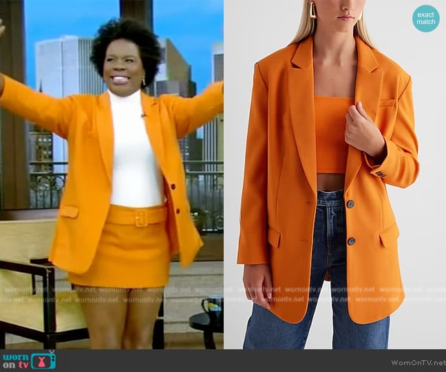 Express Twill Oversized Boyfriend Blazer worn by Leslie Jones on Live with Kelly and Mark