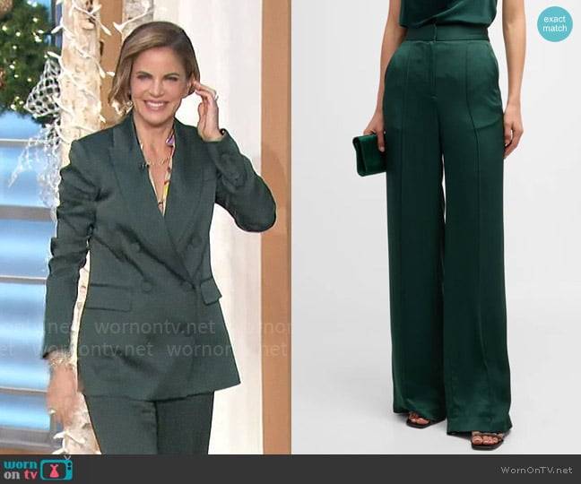 Veronica Beard Edia Pants in Pine worn by Natalie Morales on The Talk