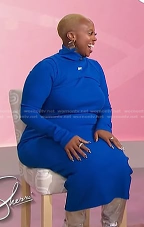 Amari Marshall's blue ribbed knit dress on Sherri