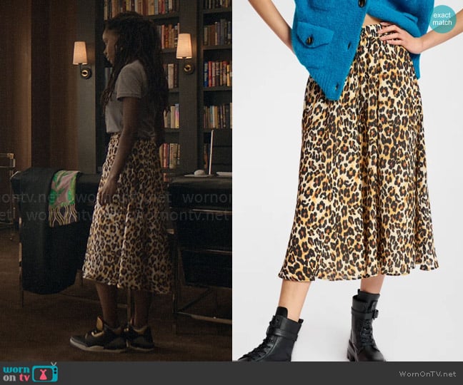 Essentiel Antwerp Corny Leopard Print Midi Skirt worn by Hazel-May McCall (Ashleigh Murray) on The Other Black Girl