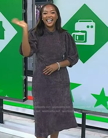Makho's grey knit puff sleeve dress on Today