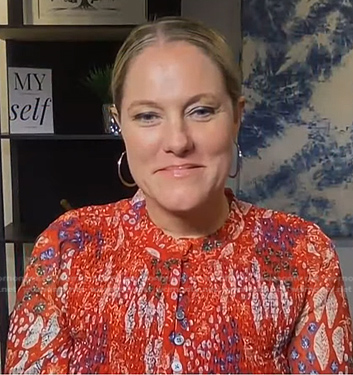 Kelley Kitley's red printed smocked dress on NBC News Daily