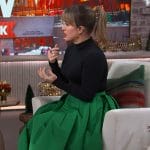 Kelly’s green flare skirt on The Kelly Clarkson Show