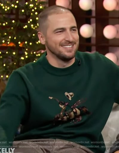 Kendall Schmidt’s green horse print sweater on The Kelly Clarkson Show