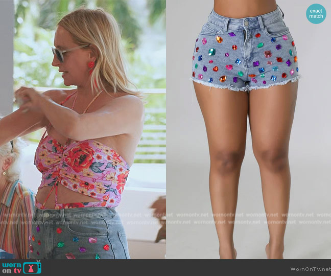 Lush Gem Denim Shorts worn by Sonja Morgan on The Real Housewives Ultimate Girls Trip