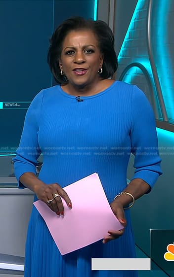 Pat Battle's blue ribbed pleated dress on NBC News Daily