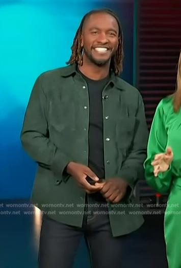 Scott's green shirt jacket on Access Hollywood