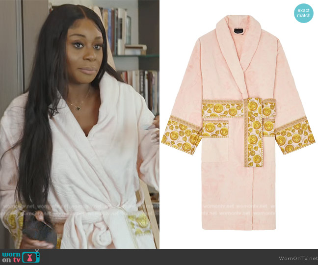 Versace Medusa Logo Plush Bathrobe worn by Nneka Ihim on The Real Housewives of Potomac