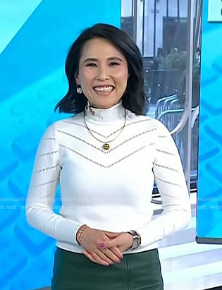 Vicky's white turtleneck sweater on Today