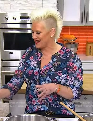 Anne Burrell’s blue floral print blouse on Today