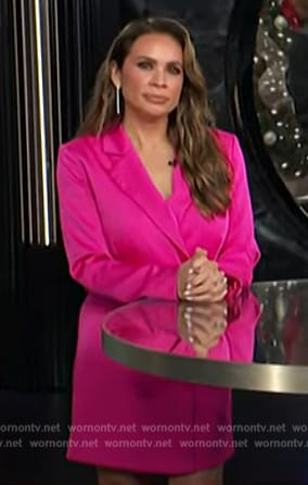 Carolina's pink blazer dress on E! News